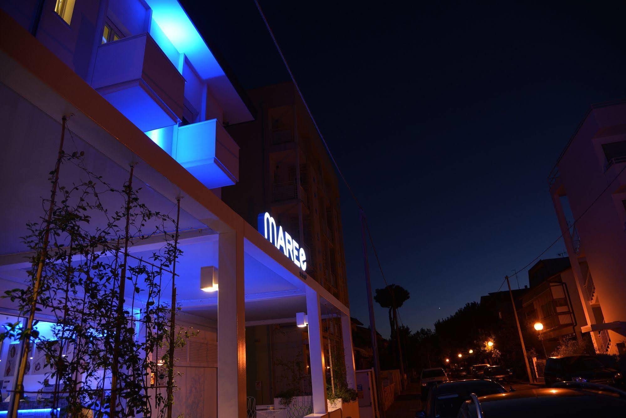 Maree Hotel เชเซนาติโก ภายนอก รูปภาพ